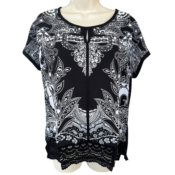 Chico's Tops - Chico's Women's Ariel Mirrored Paisley Top w/ Crochet Hem Size 1 (M 8/10) Black